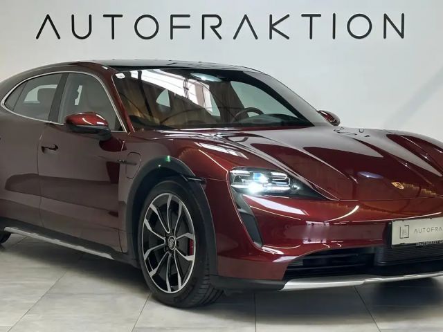 Porsche Taycan 4S Cross Turismo