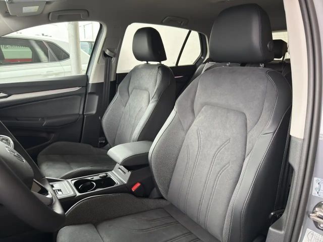 Volkswagen Golf DSG eHybrid