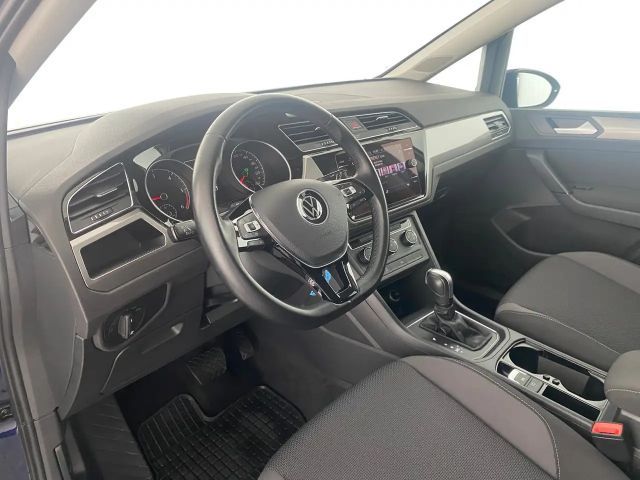 Volkswagen Touran DSG
