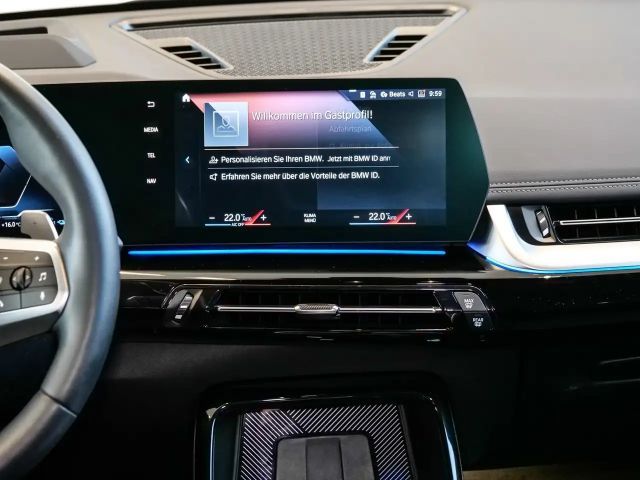 BMW X1 xDrive30e xLine Aut Nav HuD LED AHK Komfzg