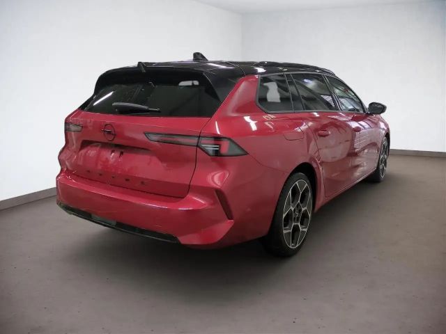 Opel Astra Sports Tourer Ultimate