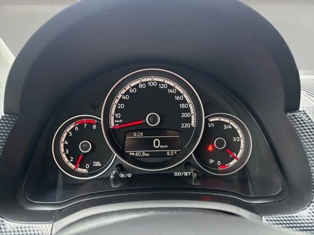 Volkswagen up! 1.0 TEMPOMAT+KAMERA+SITZHZG+++