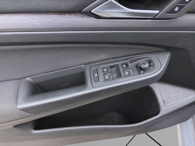 Volkswagen Golf 1.5 eTSI DSG Style Variant