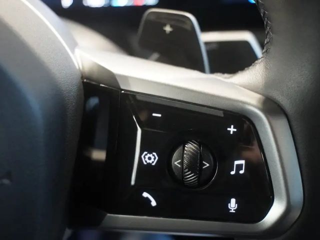 BMW 520 520i M-Sport Sedan