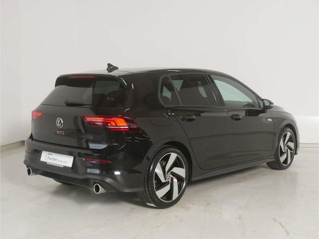 Volkswagen Golf 2.0 TSI Style