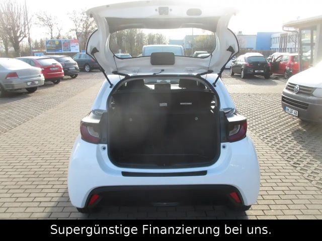 Toyota Yaris Comfort Hatchback