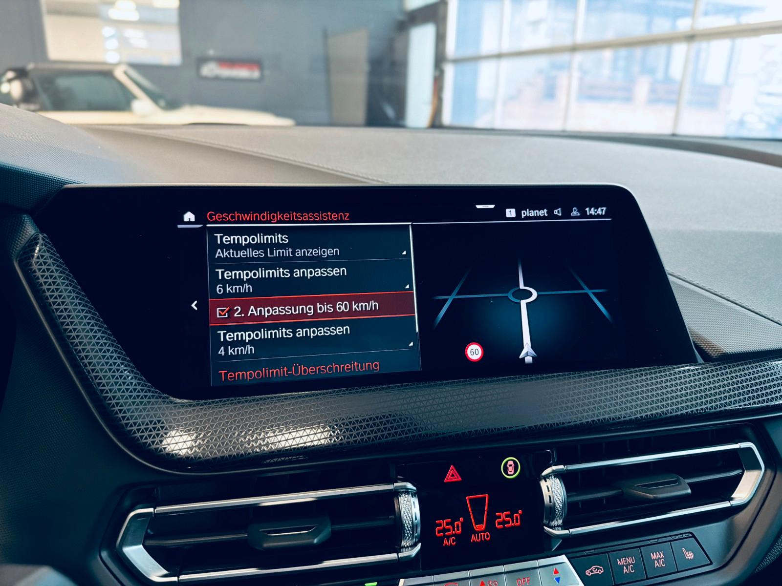 BMW 118 118d Sedan Sport Line