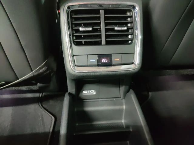 Skoda Enyaq Loft iV 60