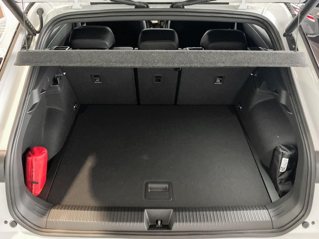 Volkswagen T-Roc 1.5 eTSI DSG R-Line