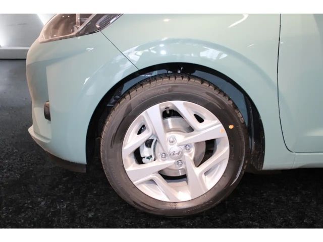 Hyundai i10 1.0