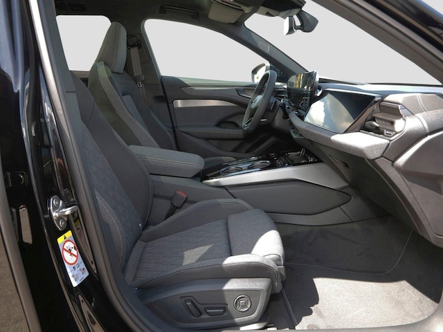 Audi A6 Avant Quattro S-Tronic