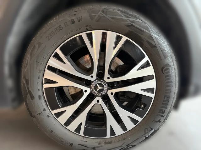 Mercedes-Benz GLB 180 GLB 180 d