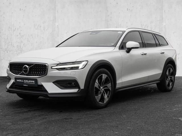 Volvo V60 AWD Plus