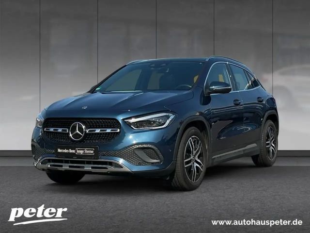 Mercedes-Benz GLA 250 4MATIC Progressive