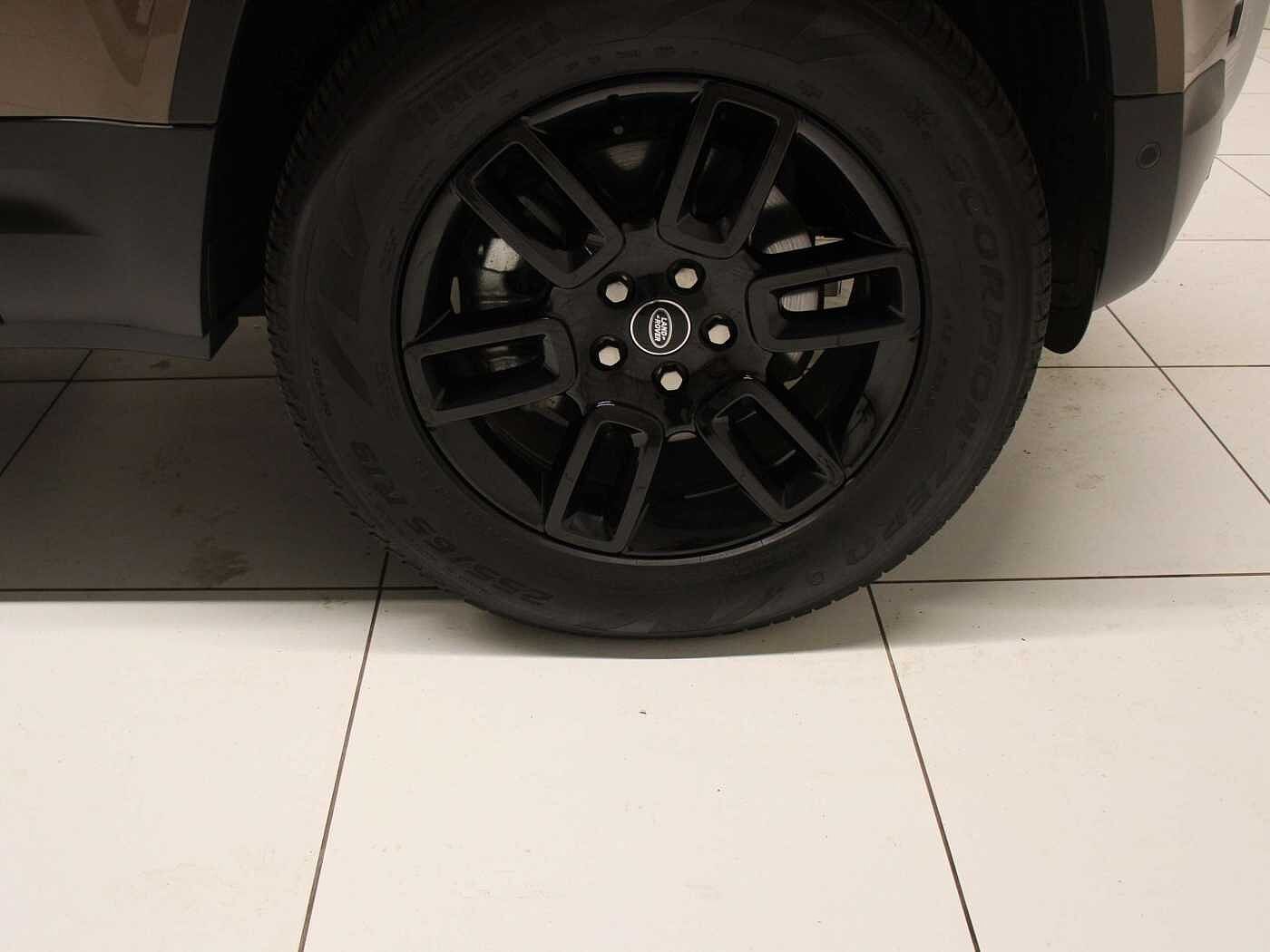 Land Rover Defender 90 S