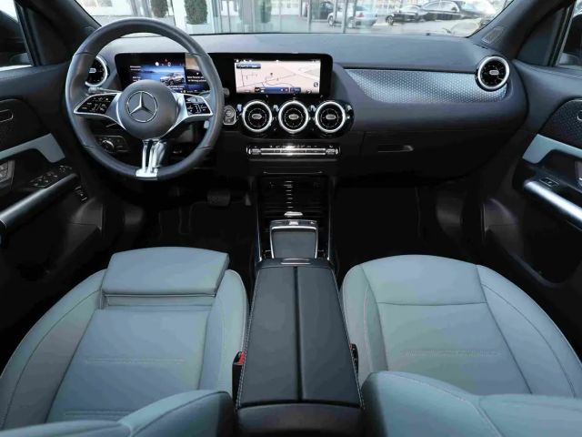 Mercedes-Benz GLA 180 Progressive