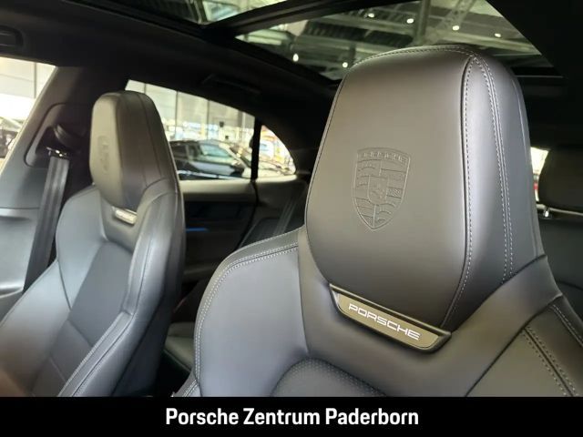 Porsche Macan 4