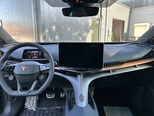 Cupra Tavascan Adrenaline VZ