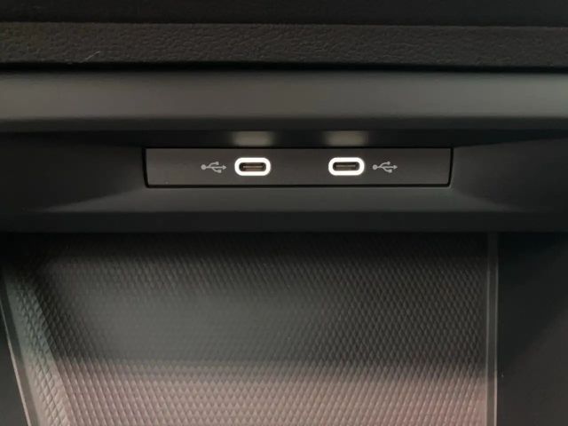 Volkswagen Golf Rabbit TSI