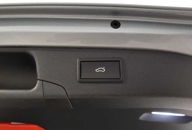 Skoda Superb 2.0 TDI Combi Selection