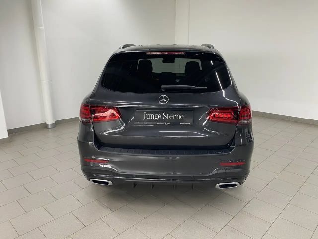 Mercedes-Benz GLC 200 4MATIC AMG Line