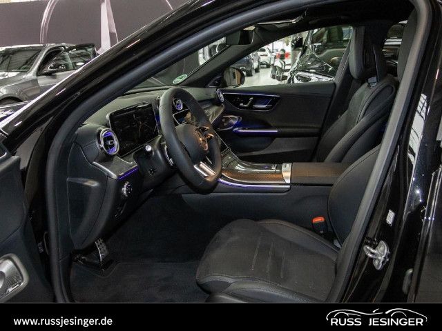 Mercedes-Benz C 200 4MATIC AMG Line Sedan