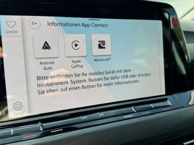 Volkswagen Golf Style Variant