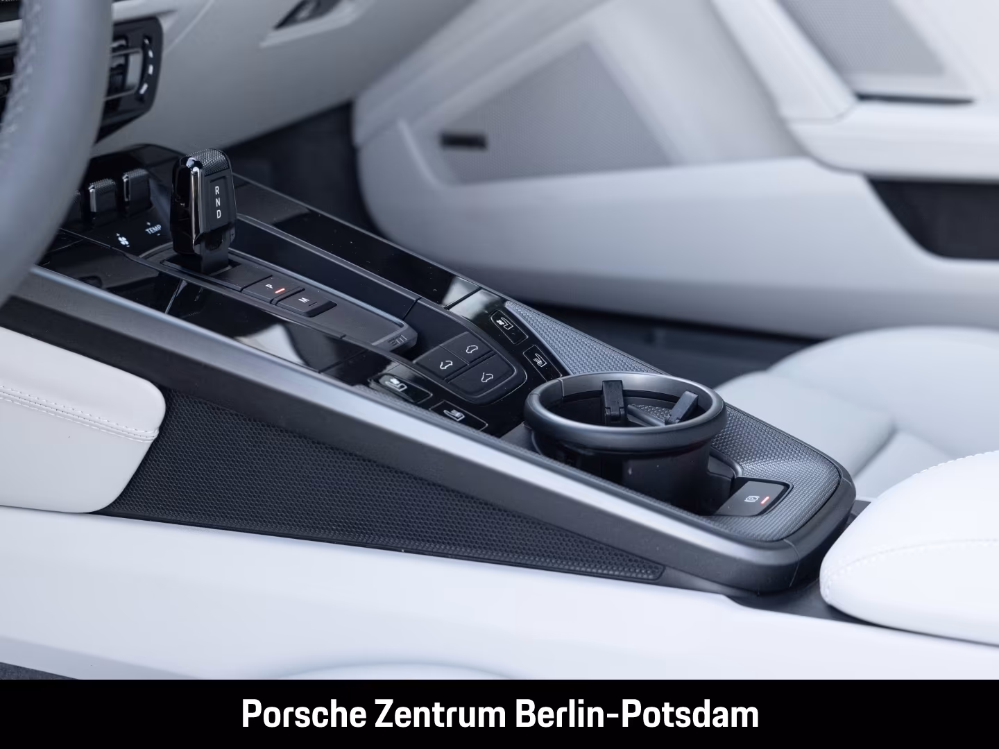 Porsche 911 4S 992 Carrera