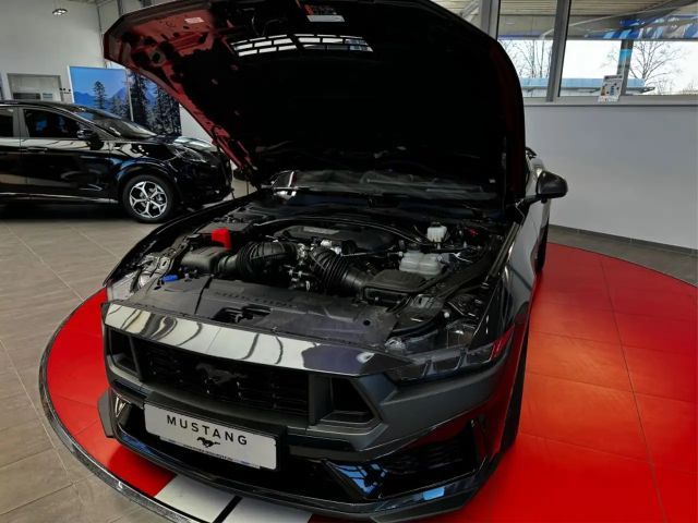 Ford Mustang Fastback GT 5.0 V8