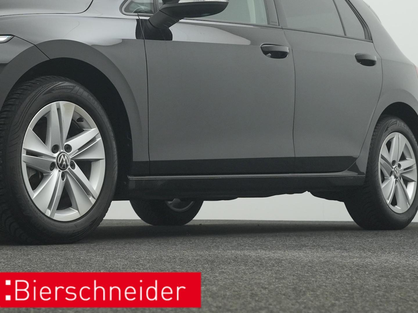 Volkswagen Golf 1.5 eTSI DSG IQ.Drive Life