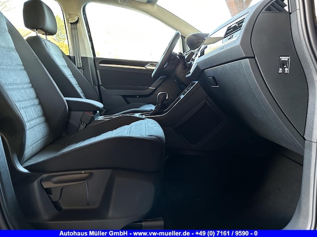 Volkswagen Touran 1.5 TSI DSG