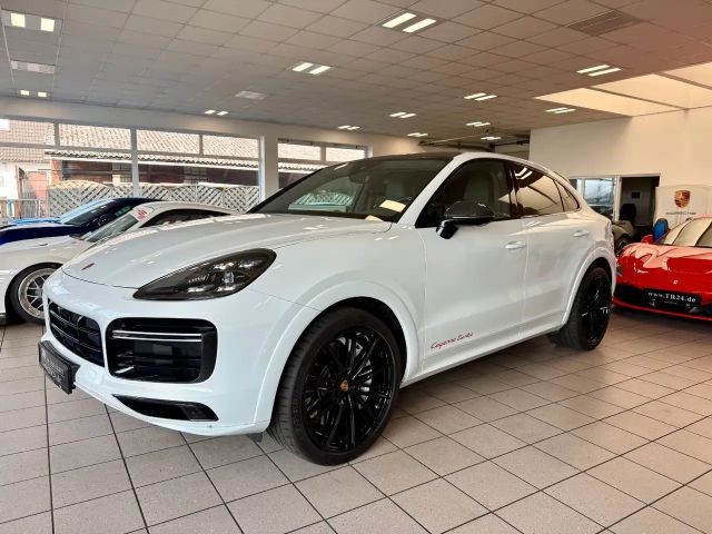 Porsche Cayenne Coupé Turbo