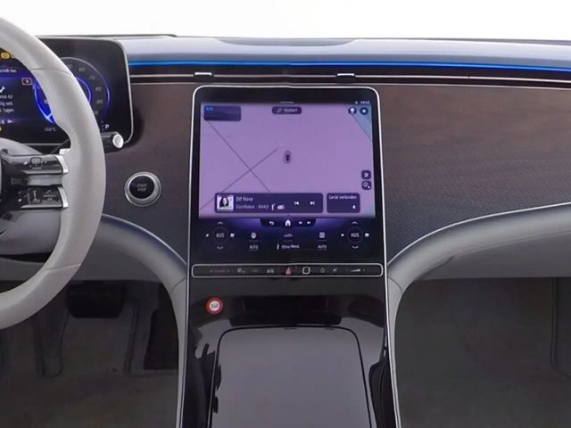 Mercedes-Benz EQE 350 AMG Line Sedan