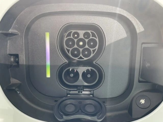 Mercedes-Benz EQE 350 AMG Line Sedan