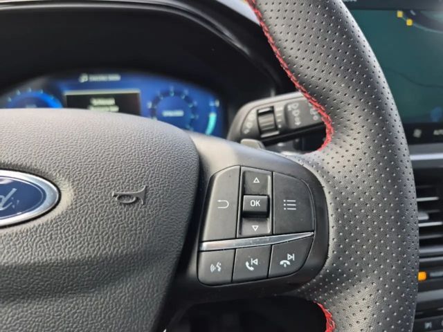 Ford Focus ST Line Wagon