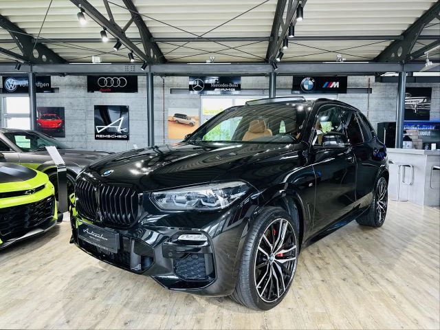 BMW X5 i*PANORAMA*ACC*KAMERA*LED*NAVI*22.ZOLL