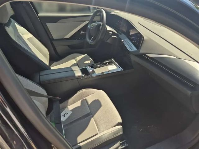 Opel Astra 1.2 Turbo Business Elegance Turbo