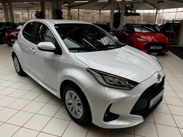 Toyota Yaris Hatchback