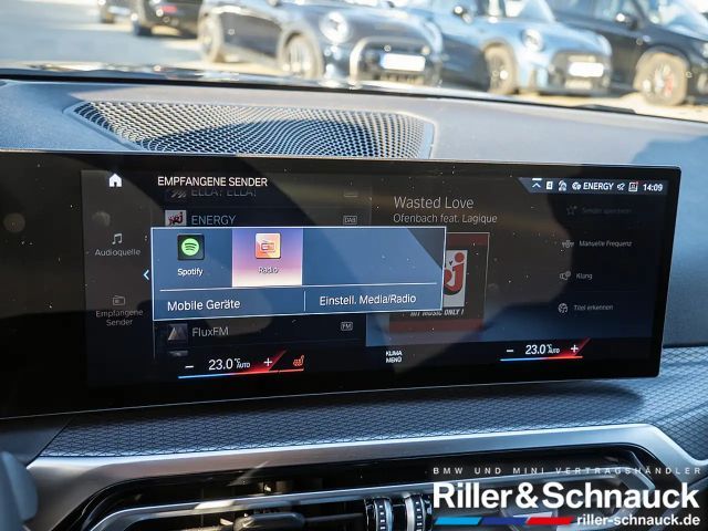 BMW 320 320d M-Sport Touring xDrive