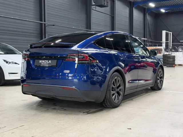 Tesla Model X Plaid