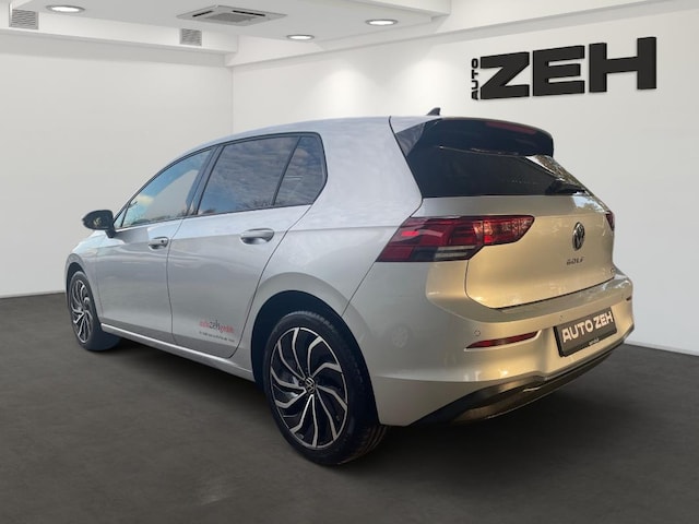 Volkswagen Golf Life