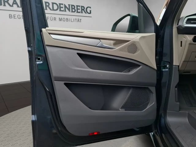 Volkswagen Multivan 2.0 TDI DSG Life T7