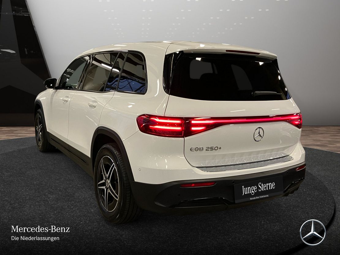 Mercedes-Benz EQB 250