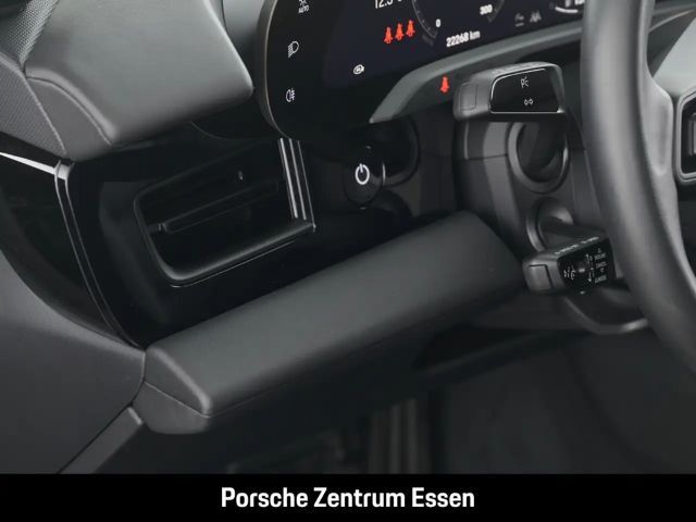 Porsche Taycan 4 Cross Turismo