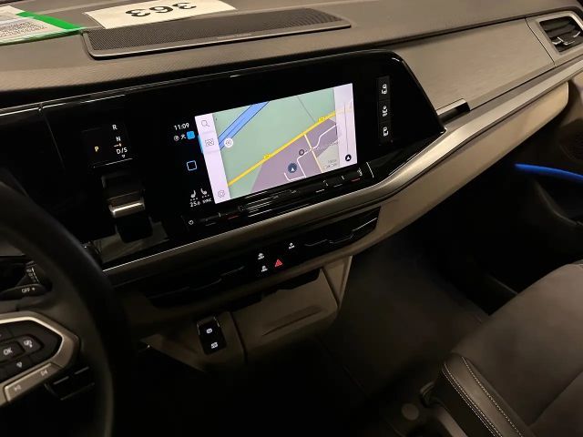 Volkswagen Multivan Lang Style T7