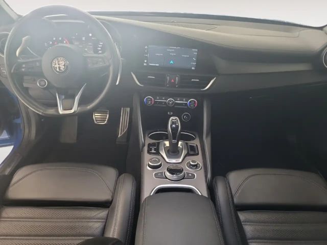Alfa Romeo Giulia Q4 Turbo Veloce