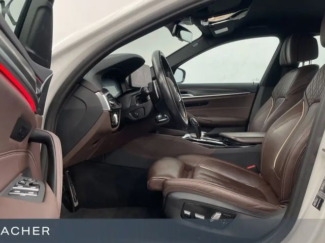 BMW 530 530d M-Sport Touring