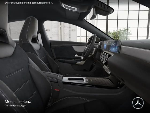 Mercedes-Benz CLA 200 AMG Line Coupé