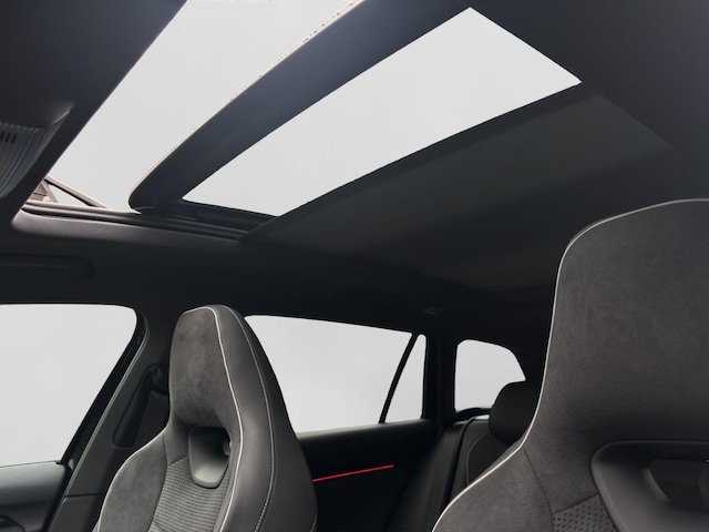 Skoda Superb 2.0 TDI 4x4 Combi Sportline