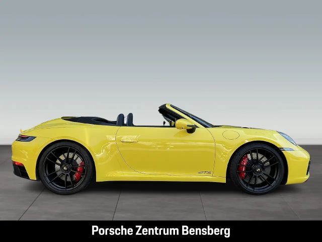 Porsche 992 Cabrio Carrera GTS